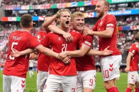 今年会网站-罗马主场大胜阿贾克斯，晋级八强