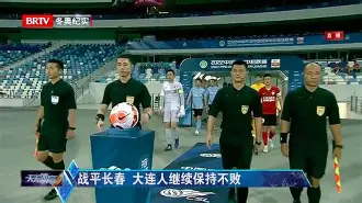 汉堡主场战平对手，艰难保持不败(汉堡主场叫什么名字)