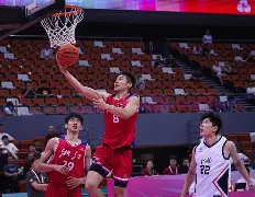 关于不来梅队员表现出色，取得胜利积分榜居前的信息